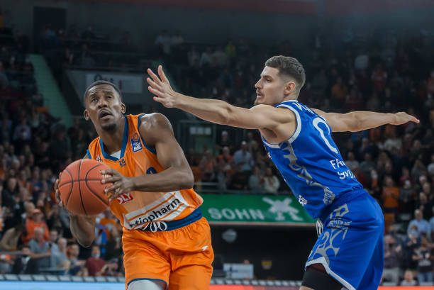 综合实力的 综合实力的